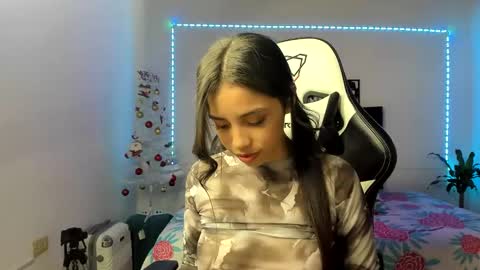 Lia Kent online show from December 14, 4:45 am