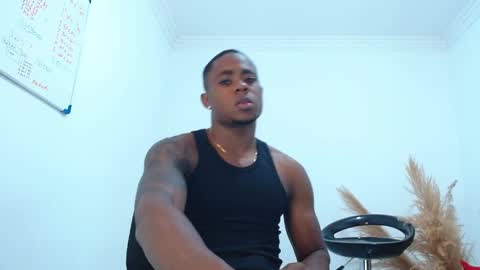 liam_bolt online show from April 3, 2:40 am