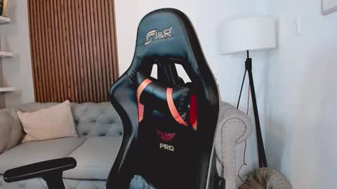 Liam Collins online show from October 30, 11:55 am