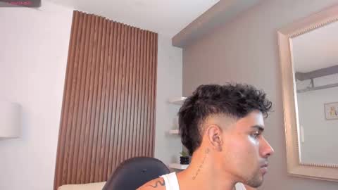 Snapshot of liam_colliins chatting on February 17, 11:34 am Liam Collins online show from February 17, 11:34 am
