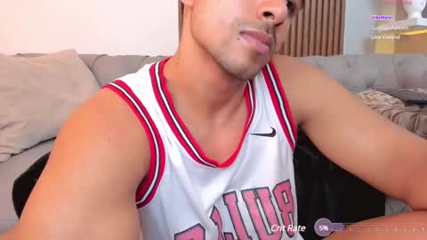 Snapshot of liam_colliins chatting on March 3, 2:49 pm Liam Collins online show from March 3, 2:49 pm
