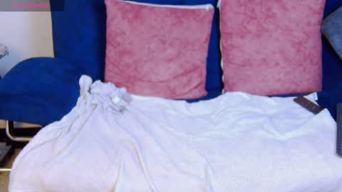 Liam online show from November 28, 5:09 pm