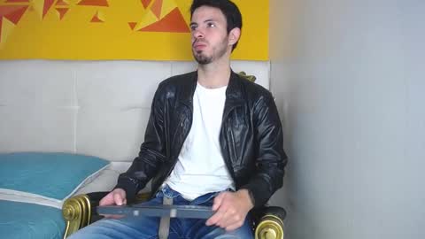 LiamLuxe online show from October 7, 1:18 pm