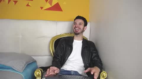 LiamLuxe online show from September 25, 12:45 pm