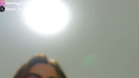 Tell me Liam online show from December 3, 1:25 am