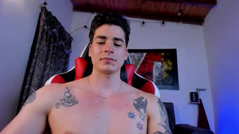 liamwyatt_ online show from February 27, 8:13 am