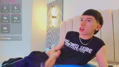 lian_cameron online show from April 15, 4:16 am