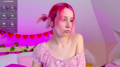 Lian online show from February 25, 8:07 am