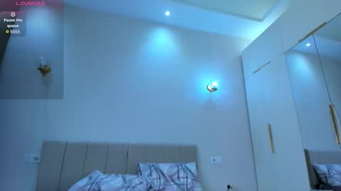 Lian online show from February 1, 10:51 pm