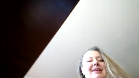 liaorgel online show from March 20, 1:16 pm