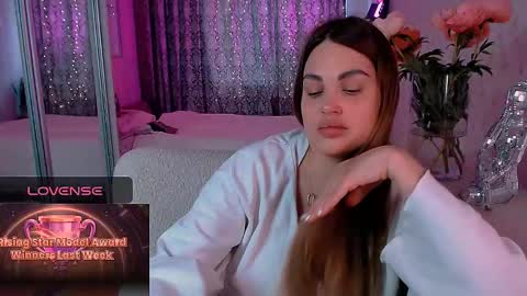 libra_mia online show from June 4, 4:40 am