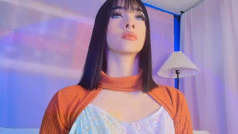 Valentina Hall online show from August 5, 11:40 am