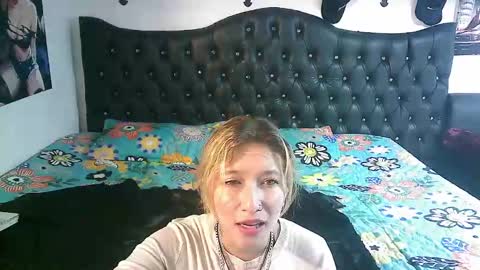 licethf00x online show from September 10, 12:39 pm