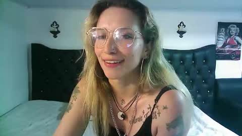 licethf00x online show from September 17, 10:46 pm