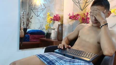 LiesKing online show from June 4, 4:07 am