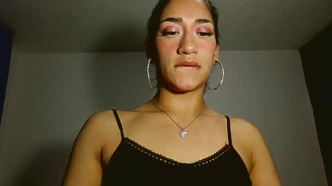 Snapshot of liia__strong chatting on October 10, 2:28 am LIIA online show from October 10, 2:28 am
