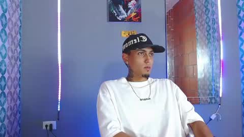 Daniel online show from April 17, 9:50 pm