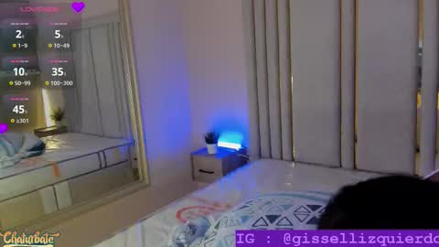 liincostelloo online show from October 6, 7:42 pm