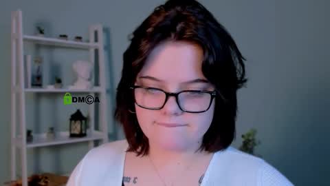 lika_pop online show from February 1, 7:44 pm