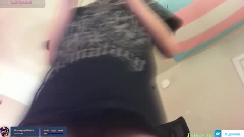 lil gemmie online show from September 30, 11:37 pm