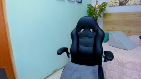 LILA online show from March 4, 5:34 pm