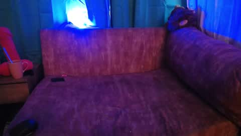 Snapshot of lilac_night chatting on February 20, 11:42 am Jen online show from February 20, 11:42 am