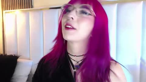 Lila online show from January 3, 3:38 am