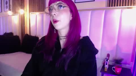 Lila online show from January 6, 4:15 am