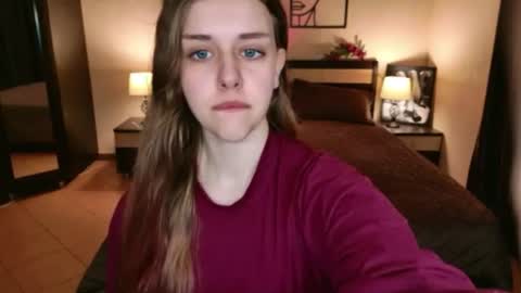 LilaSparkling online show from July 14, 9:58 am