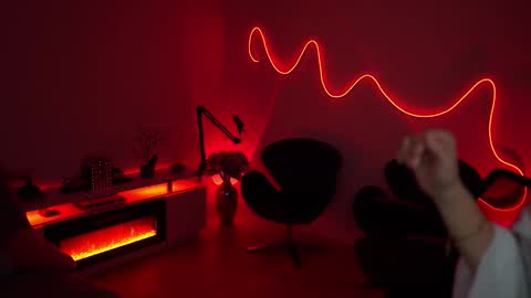 Rebecca online show from February 14, 6:49 am