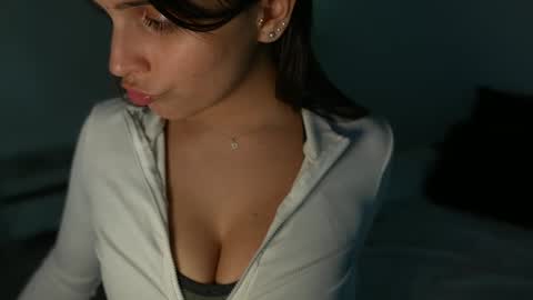 Rebecca online show from October 17, 8:35 pm