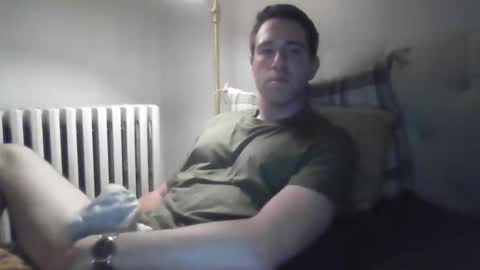 Snapshot of lilbrohhh chatting on October 25, 3:29 am lilbrohhh online show from October 25, 3:29 am