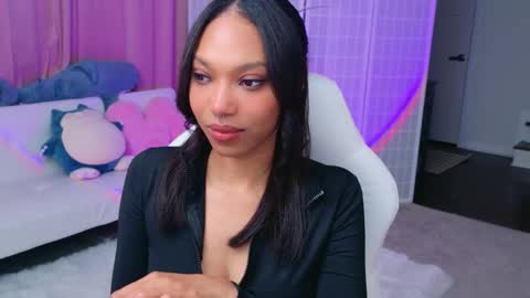 evie online show from February 24, 2:58 am