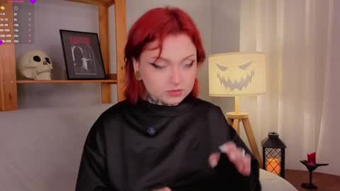 Anika online show from November 3, 11:33 am