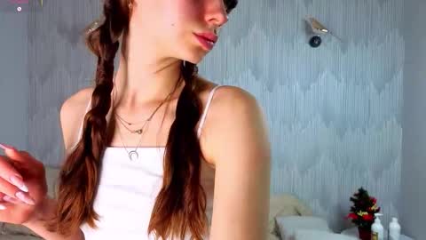 Hi I am Luna online show from January 10, 2:28 am