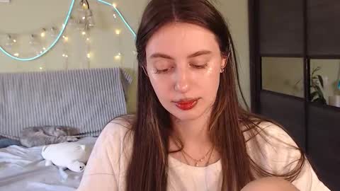 Lilu online show from September 24, 11:28 am