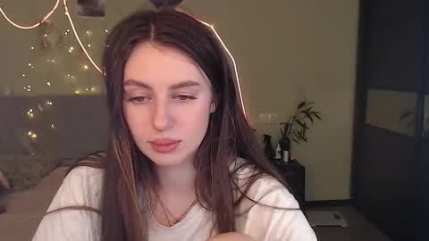 Lilu online show from November 13, 10:45 pm