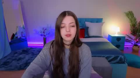 Lili Bakery online show from May 11, 1:12 am
