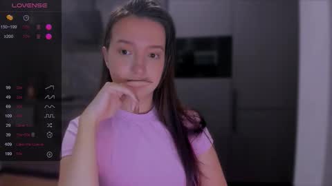 Snapshot of lililaluna chatting on October 17, 7:40 pm             ...  online show from October 17, 7:40 pm