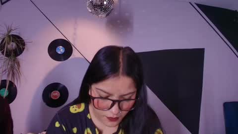 Lilith and Khloe  online show from March 3, 11:17 am