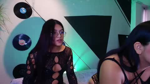 Lilith and Khloe  online show from January 17, 11:41 am