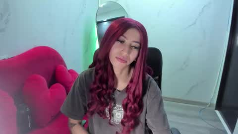 lilith cooper20 online show from January 11, 10:38 pm