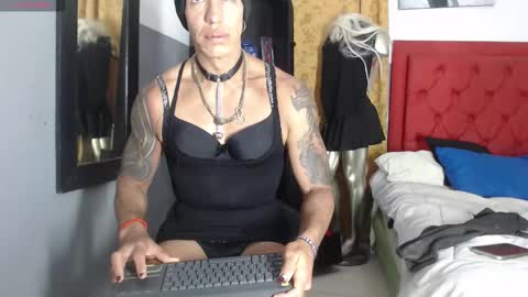 lilith_dhorn1 online show from September 28, 12:03 pm