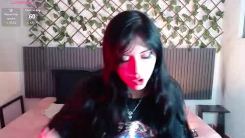 Lilith Patton  online show from February 19, 12:59 pm