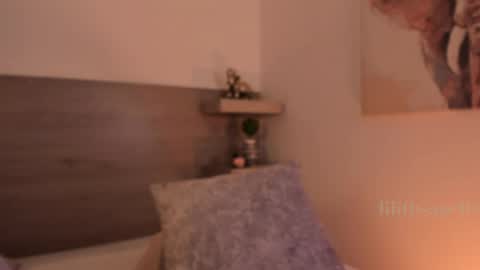 lilith_sage_ online show from June 5, 7:52 pm