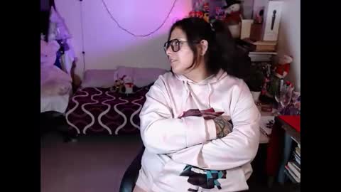 lilith_tyler online show from December 17, 10:00 am