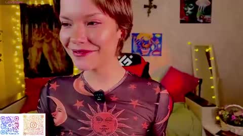 lilithbroke69 online show from June 24, 11:23 pm