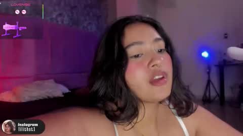 lilithcb_ online show from March 11, 2:25 am