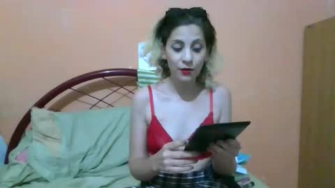 lilithdecapod online show from February 16, 8:01 am