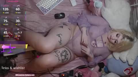 lilith rose online show from October 11, 10:53 am